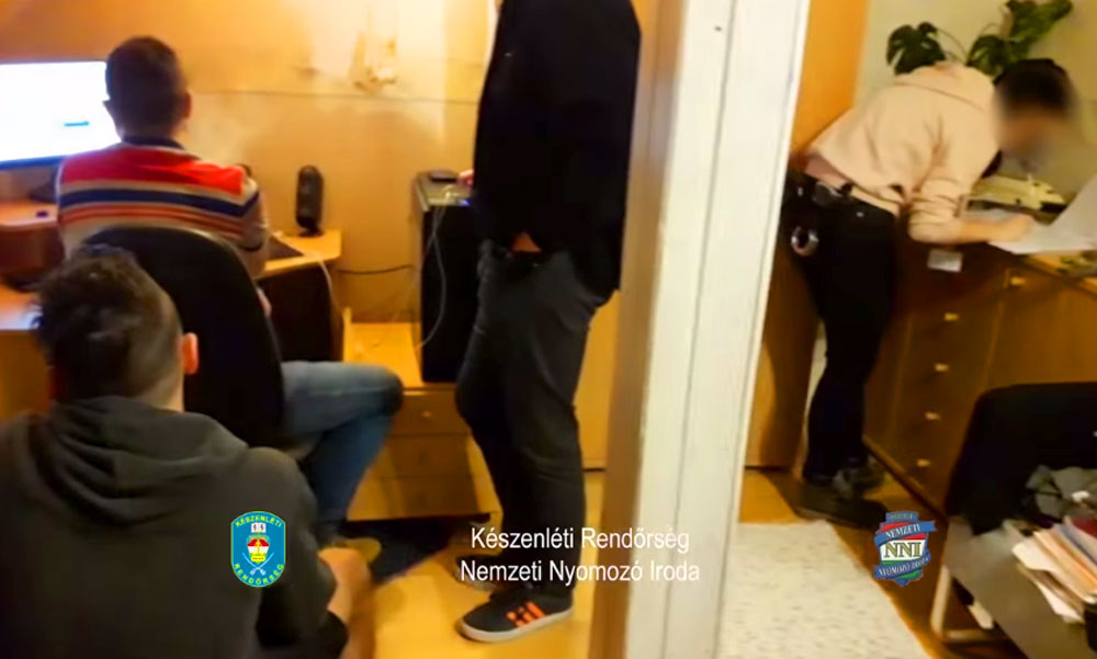 Álhíreket terjesztő, pofátlan zugújságírókra csaptak le a rendőrök