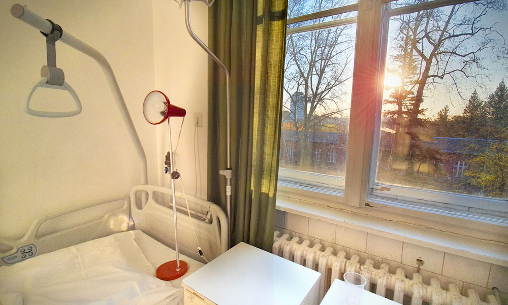 Kórházi dolgozókat utasítgatott és fenyegetett egy befolyásos férfi