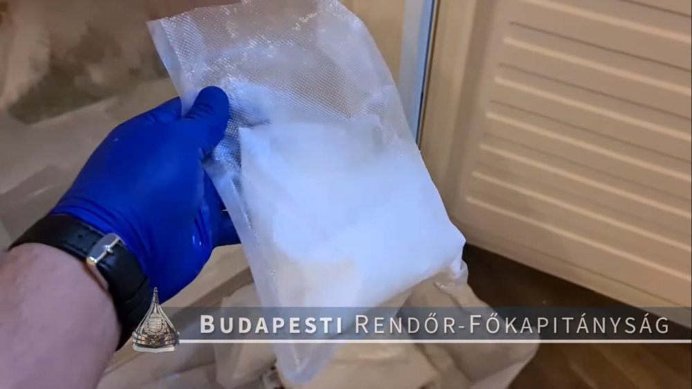 Nincs megállás: Már az Örs vezér terén is tombol a bika