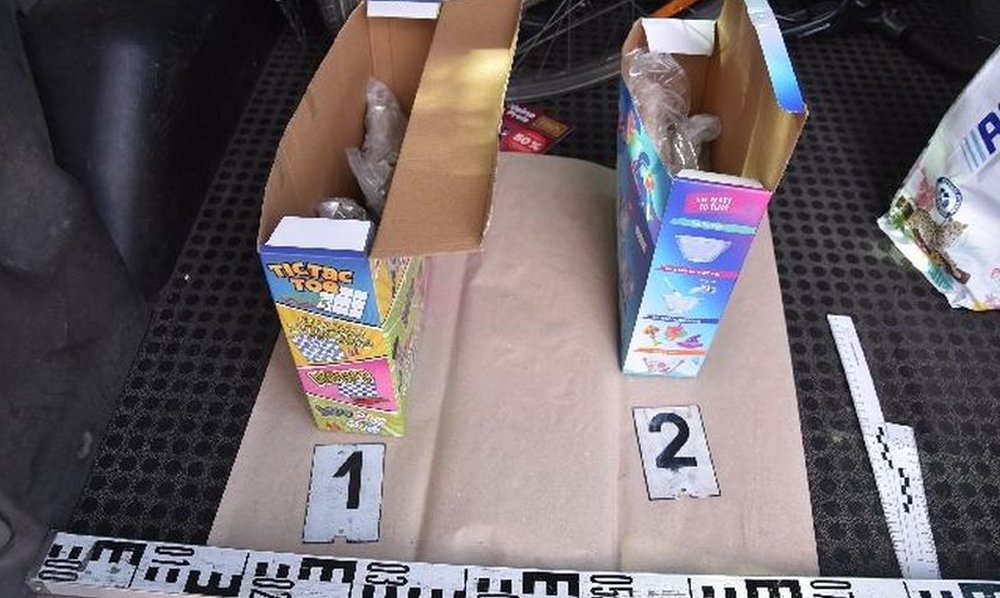 Gyerekjáték dobozaiban találtak drogot a rendőrök