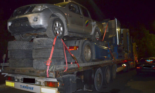 Horrorkaravánt kapcsoltak le az M7-esen a rendőrök