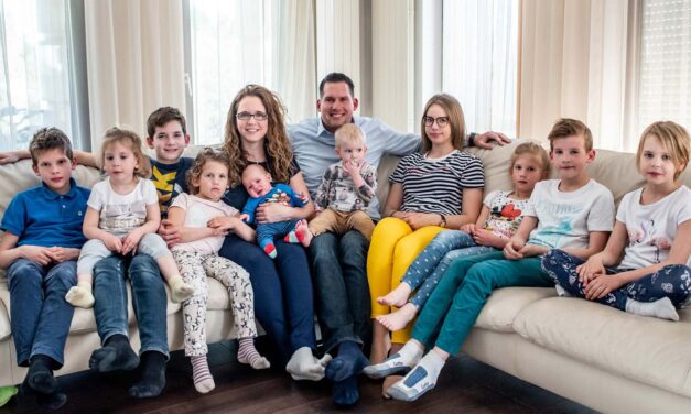 „Köszönjük azoknak, akik most is támogatva, bíztatva mellettünk állnak!” – elköszönt a Facebookon a börtönben lévő 11 gyermekes édesapa felesége