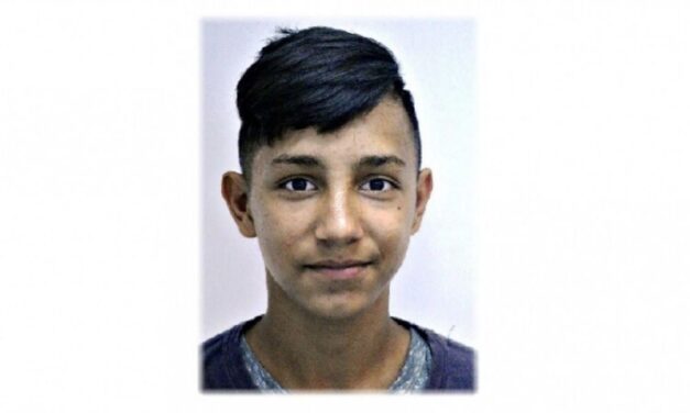 Ön látta valahol ezt a 15 éves fiút? Több, mint egy hónapja nem ad életjelet magáról – fotó