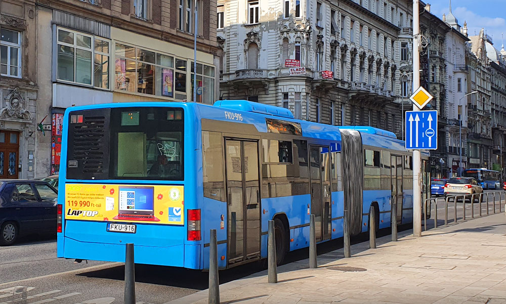 Összevesztek a buszon, egy kapualjban zárta le a vitát – négy évig gondolkodhat a történtekről a rács mögött