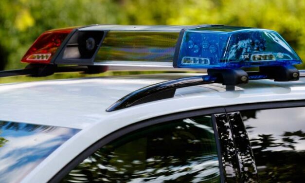 A megénekelt 67-es úton hajtott az árokba egy részeg sofőr, aki el volt tiltva a vezetéstől