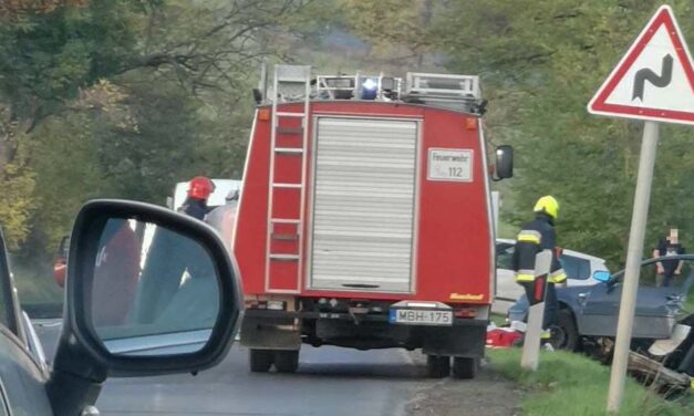 Kettészakadt egy autó egy halálos balesetben Tarjánnál, kamionok ütközése miatt pályazár az M1-esen