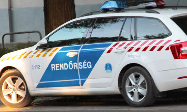 Kilökte a mozgó autóból az élettársát, mert túl olcsón adta ki a szálláshelyet