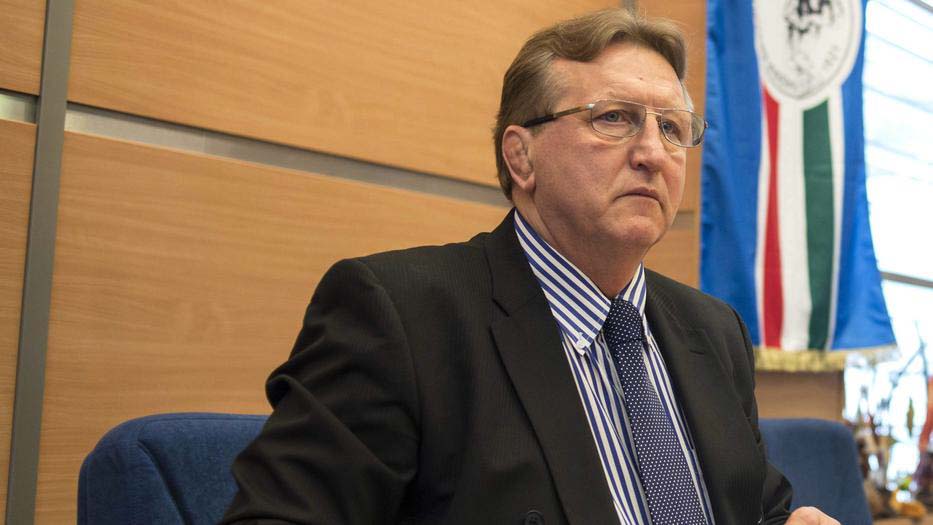 „És csak, zokogok, zokogok és zokogok, mint egy kisgyerek” – képtelen felfogni az olimpiai birkózó, hogy elveszítette 39 éves lányát