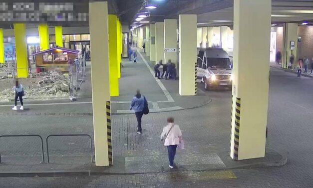 Most jött: Rendőröket ért támadás Budapesten