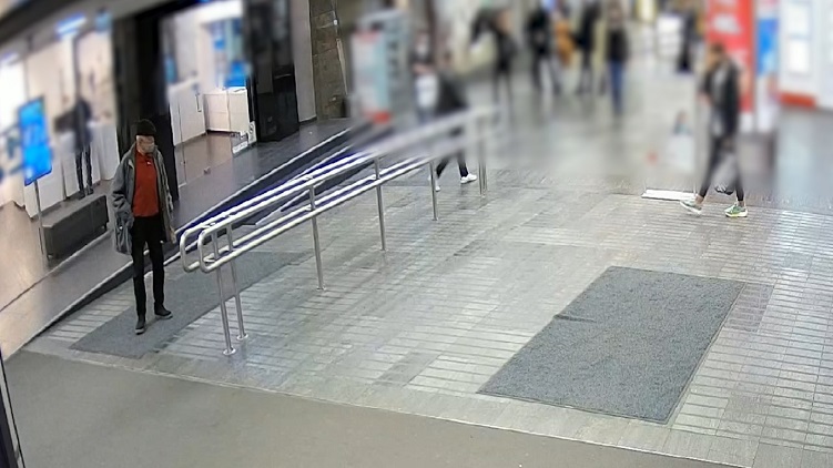 Boxerrel ütötte áldozatát a megvadult férfi Westendnél – videó