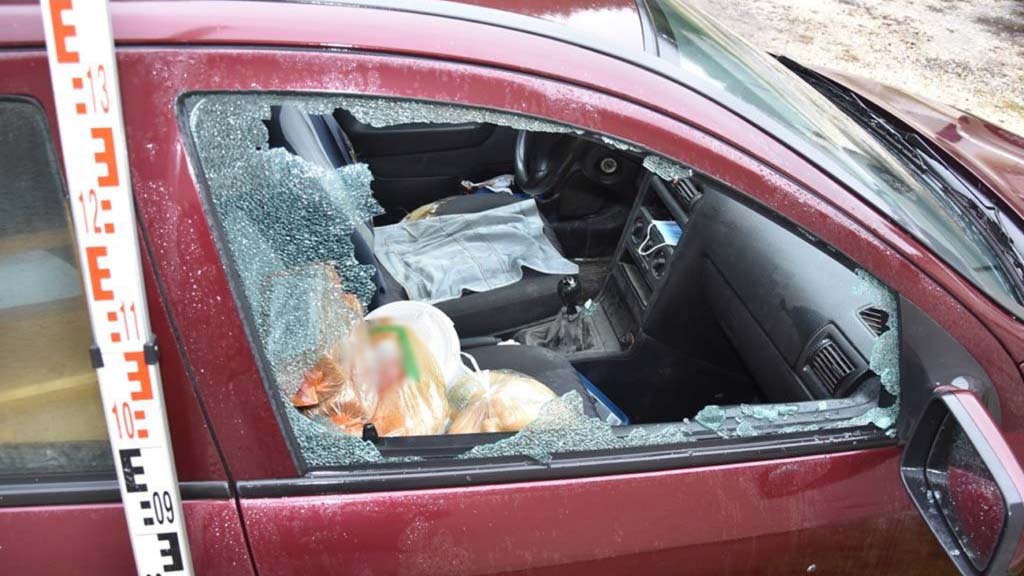7 autót tört fel 3 hónap alatt: annyira aktív volt a tolvaj, hogy egyik alkalommel egyszerre 4 autót is kifosztott