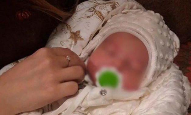 „Kislányom, ha magadra ismersz, kérlek jelentkezz!” – 26 éve halottnak hitt gyermeke nyomára bukkanhatott egy piliscsabai nő