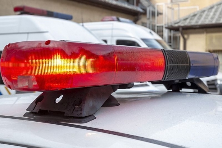 Ollóval fenyegetőzve követelt pénzt egy fiataltól ez a férfi Győrben