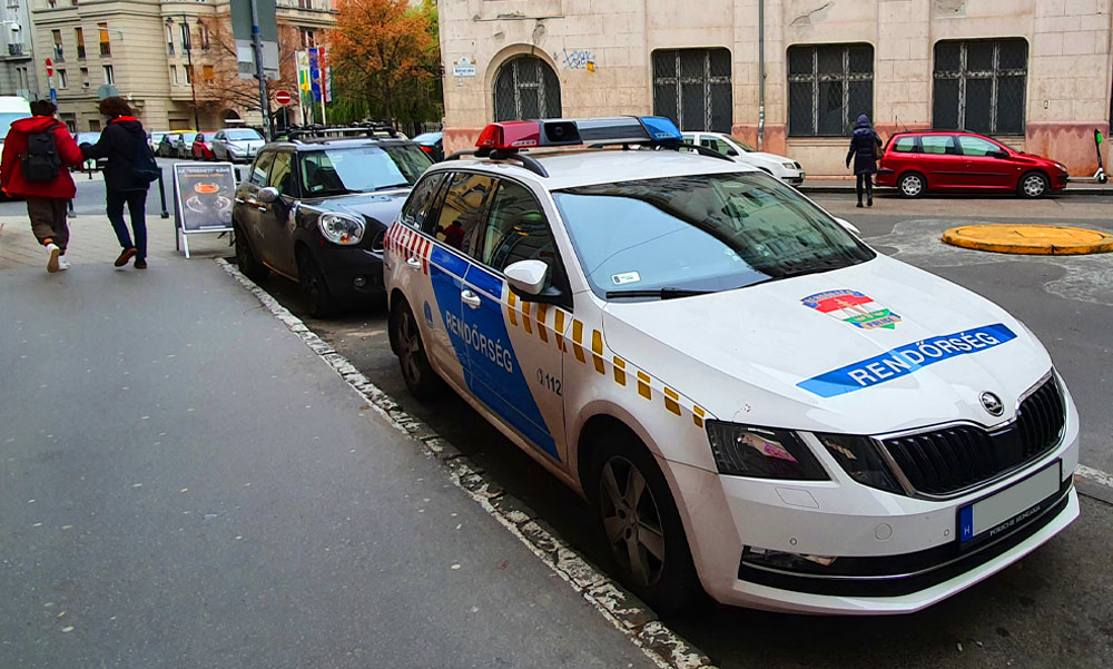 Iskolába ment a 14 éves budapesti kislány, de haza már nem tért: nagy erőkkel keresi a rendőség Melisszát, erre kérik a lakosságot