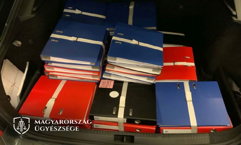 Milliárdos csalás ügyében emeltek vádat zöldségkereskedők ellen