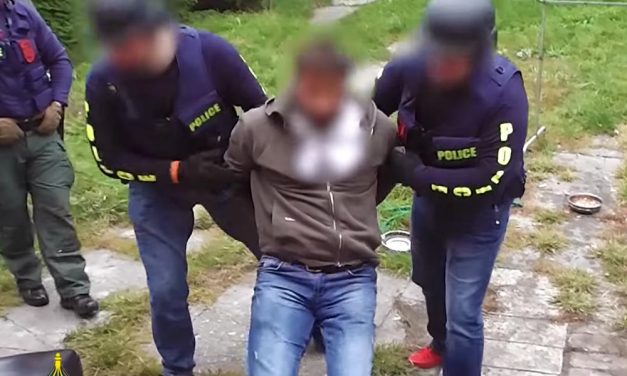 “Úgy menekült a szatír, mint egy vad” – mondta az ocsmány magamutogatót elfogó polgárőr