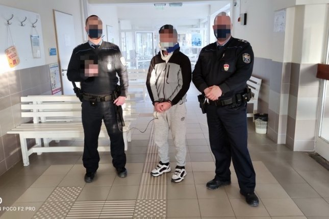 „Mindketten elveszítettük a gyerekünket” – B. Attila édesanyja nem tudja felfogni, hogyan végezhetett fia a karcagi kétgyermekes anyával