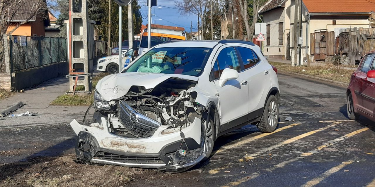 A soroksári halálsarkon manapság is törik az autókat