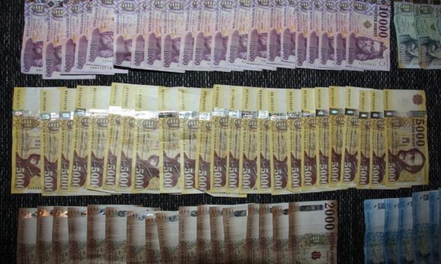 Három díler került rendőrkézre: az egyikük még a kiskorú lányát is megkérte, hogy adjon el a tiltott szerből