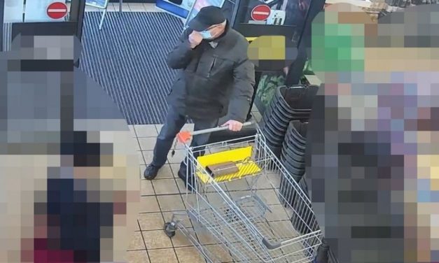 Pénztárcatolvajt keres a rendőrség: szóljon, aki felismeri őt – fotók