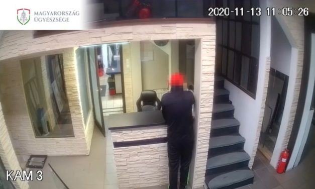 Fodrászatban verekedett: börtönt kapott a fiatal tolvaj – videó