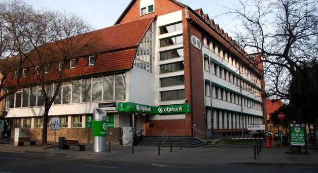 Online vásárláshoz szükséges adatokat próbálnak megszerezni az OTP ügyfeleitől, figyelmeztetést adott közzé a bank