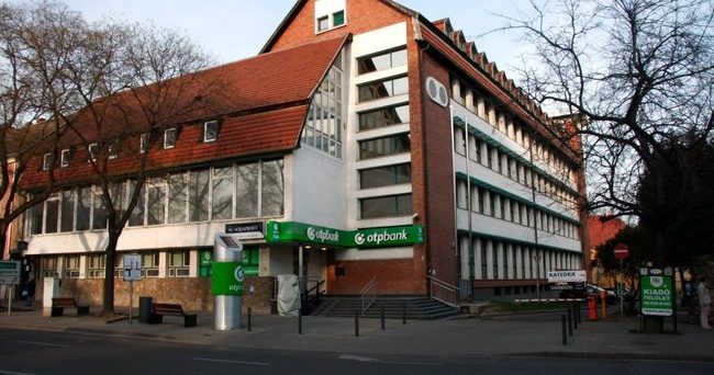 Online vásárláshoz szükséges adatokat próbálnak megszerezni az OTP ügyfeleitől, figyelmeztetést adott közzé a bank