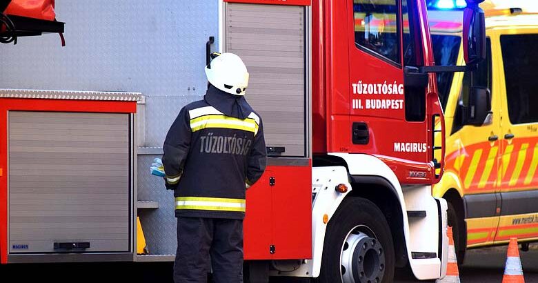 Kigyulladt egy családi ház Soroksáron: meghalt a férfi, akinek az ágya lobbant lángra