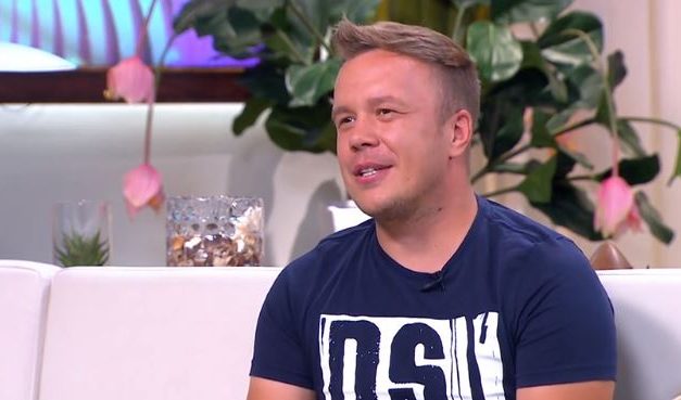 „Képes volt még az egyik barátomtól is két héttel ezelőtt ellopni egy autót a ház elől” – több százmillió forintos tartozást halmozott fel a Megasztár egykori felfedezettje, megszólaltak a károsultak