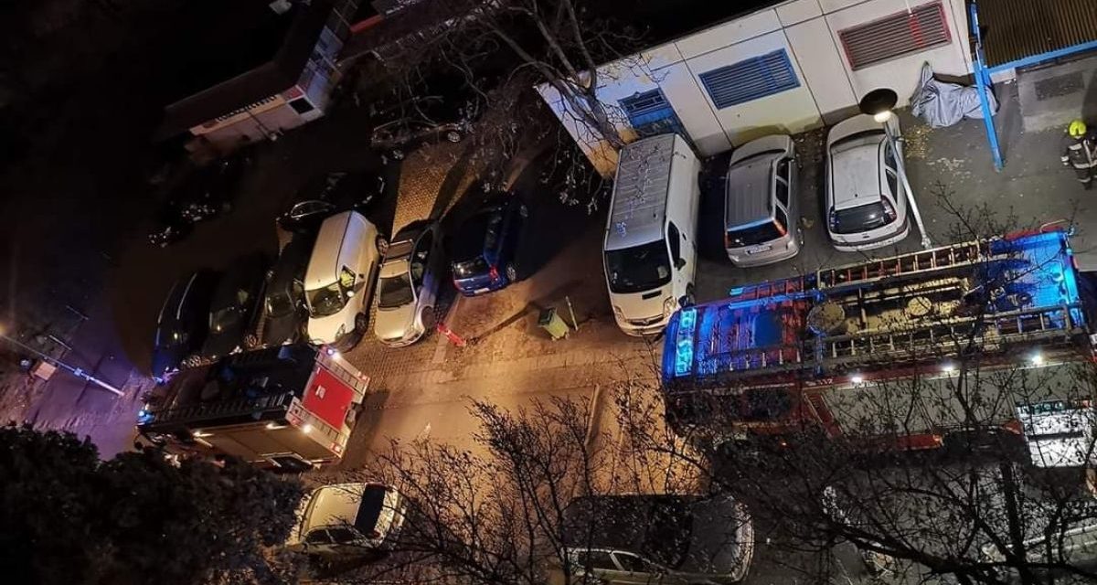 Újabb részletek a budapesti tűzről – Gyertyával világított az áldozat, majd elaludt és felcsaptak a lángok – Fotók a helyszínről