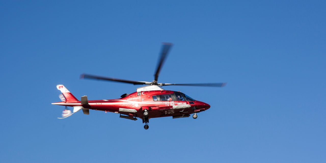 Egy kerti tóban fuldokló 5 éves gyermekhez riasztottak mentőhelikoptert, ilyen állapotban van most a kicsi