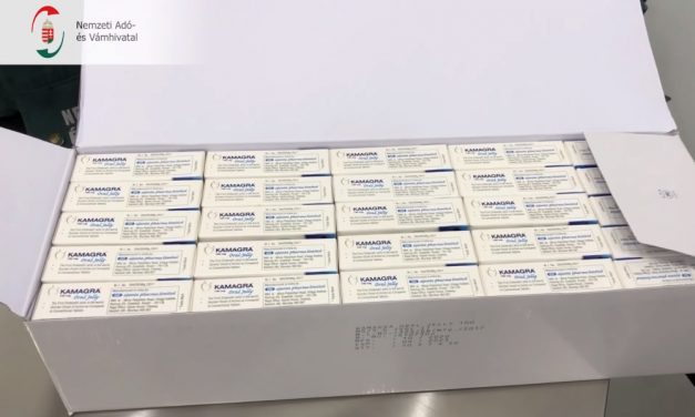 Tonnás potencianövelő szállítmányt foglaltak le a ferihegyi repülőtéren – videó