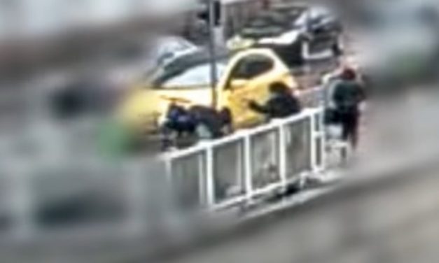 Többen is végignézték egy idős bácsi és a fiatal nő dulakodását, de senki nem segített – A 77 éves férfi súlyosan megsérült