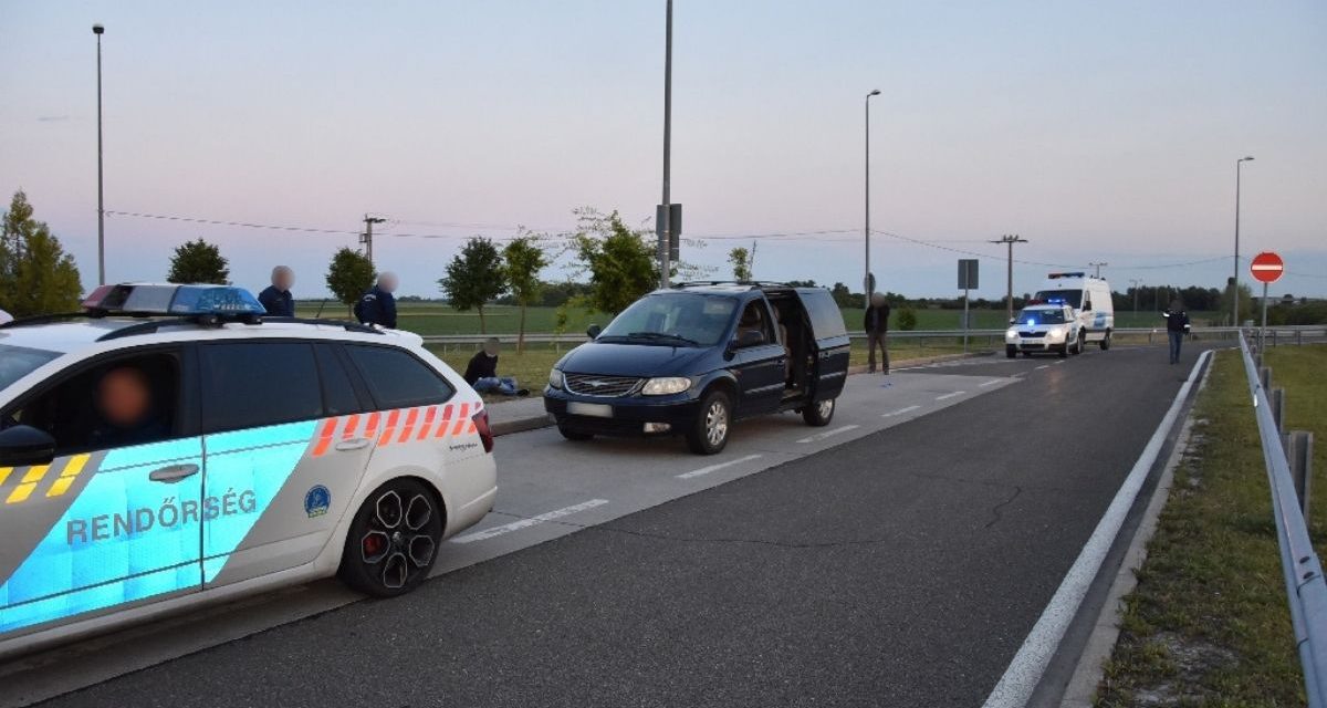 Embercsempész bűnszervezetet derítettek fel a rendőrök – Tolna és Vas megyében futottak össze a szálak – Fotók