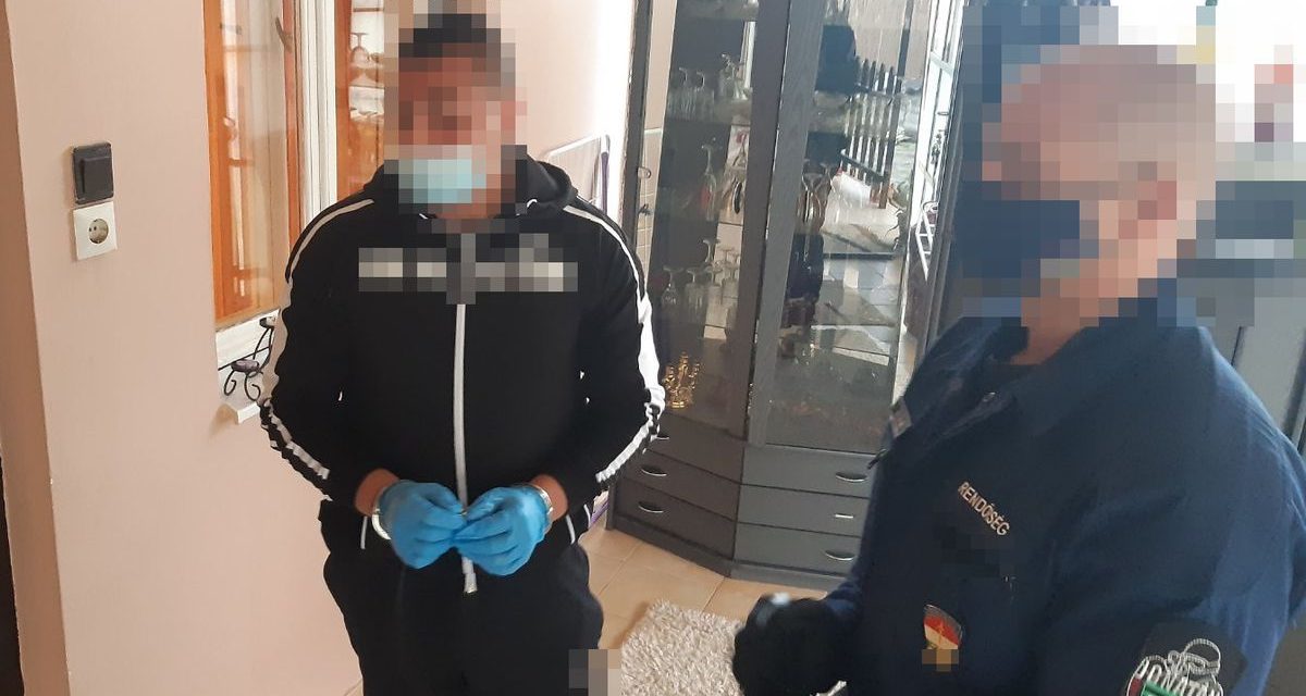 Hamis papírokat adtak ukrán àllampolgàroknak, hogy a beutazók megússzák a kötelező karantént
