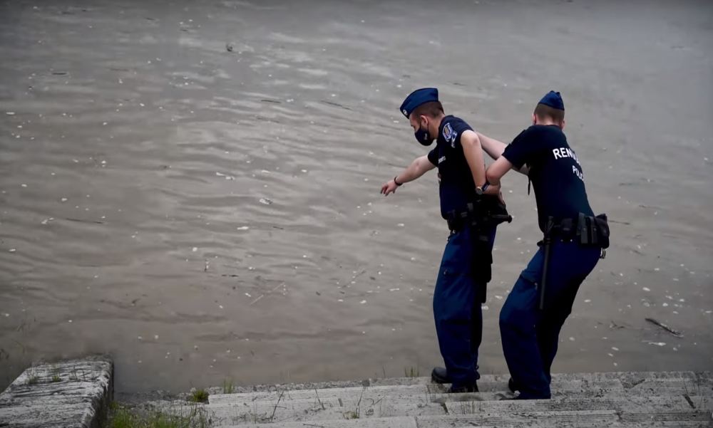 Ismeretlen női holttestet találtak a Dunában Újpestnél – A rendőrség most a lakosság segítségét kéri