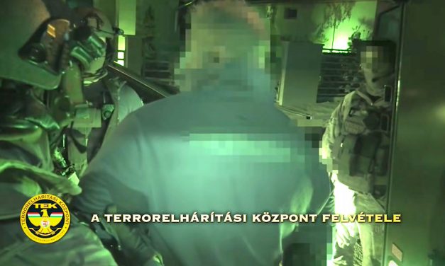 Világsztárok testőre volt Curtis gyilkossággal gyanúsított testvére: Sz. Lajost a TEK fogta el