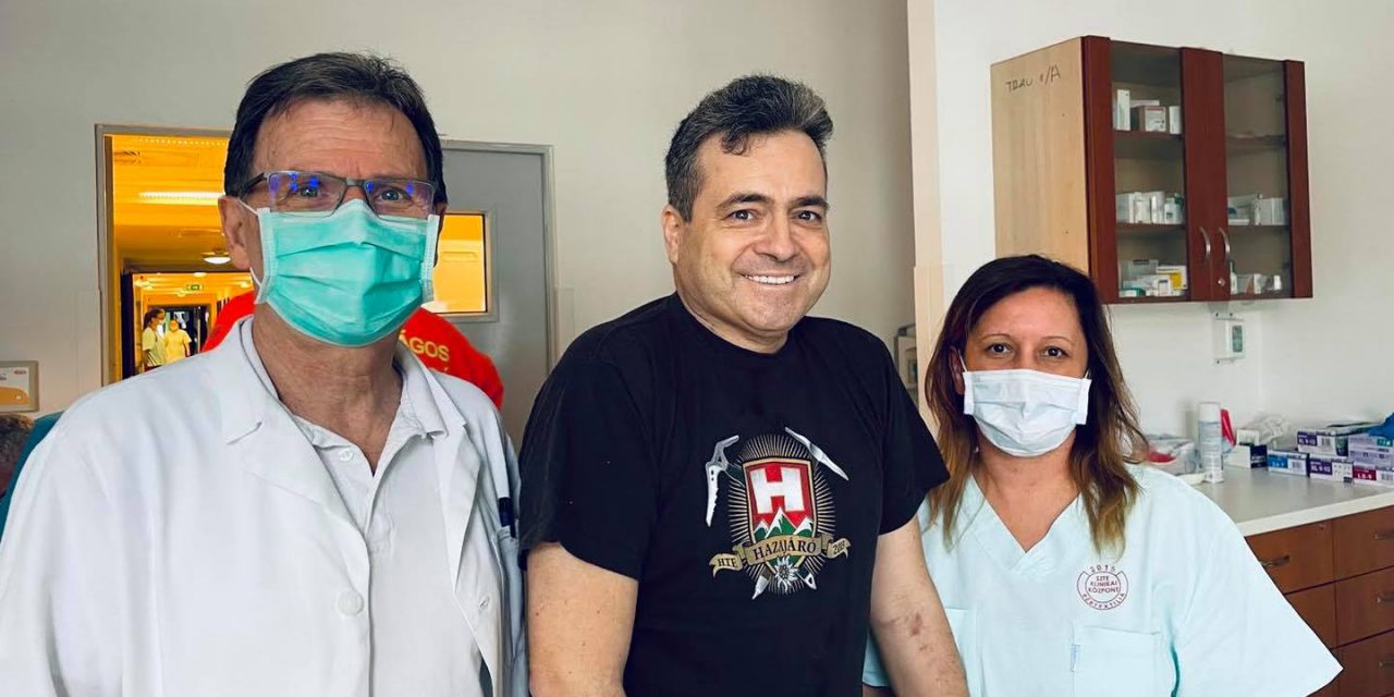 „Előfordultak olyan pillanatok, amikor legszívesebben meghaltam volna a fizikai, lelki gyötrelmek miatt” – 111 nap kórházi kezelés után kigyógyult a koronavírusból a politikus