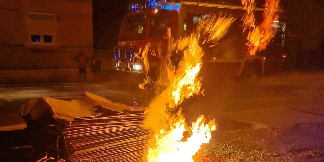 „Csak egy beteg ember képes ilyesmire” : A tömegben figyelte az égő üzemet a csepregi gyújtogató