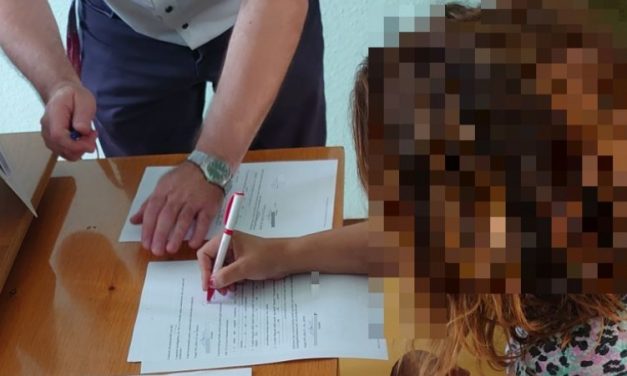 Furfangos módon hálózta be az időseket ez a 33 éves nő, a vagyonukra pályázott, többeket százezrekkel károsított meg