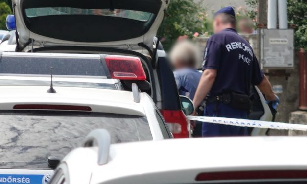 „Marika néni rendszeresen szidta, verte. Pár éve kisbaltával ütötte az utcán” – felesége végezhetett a mozgássérült férjével, az idős férfi sokszor az utcán kért ennivalót magának