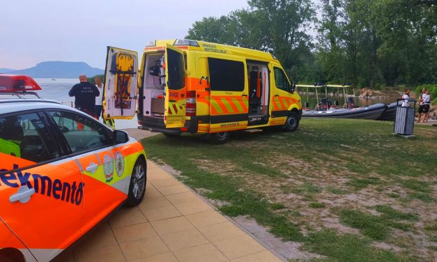 A Balatonba fulladt egy 15 éves tinédzser Balatonfenyvesen, szonárral találták meg a testét
