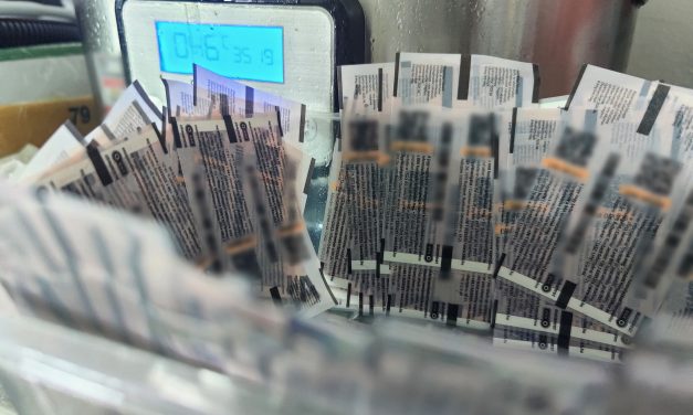 Garanciával, nagy tételben hamisították a BKK bérleteket, lecsaptak rájuk a zsaruk – videó