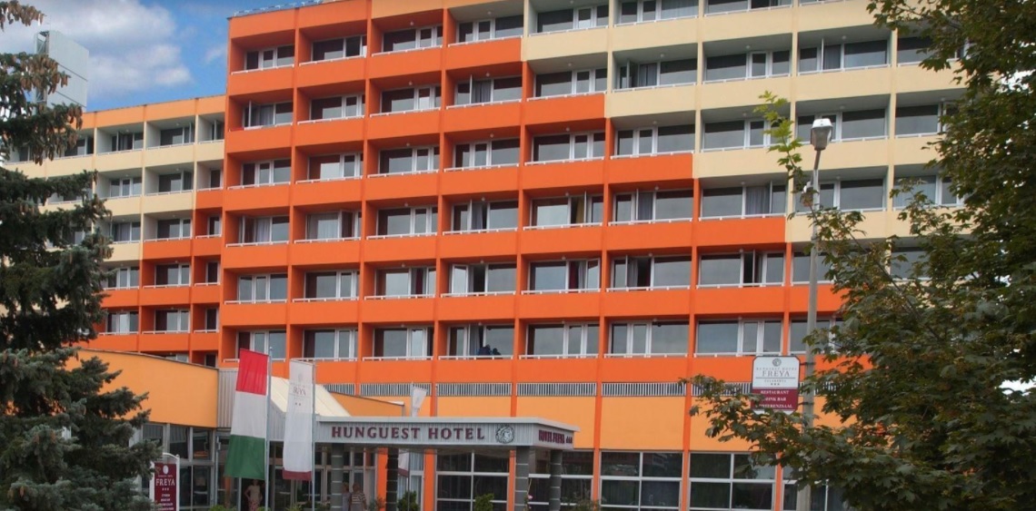 Kiderült: zárlatos klíma okozta a zalakarosi szállodatüzet, két szoba teljesen kiégett – Megszólalt a hotel kommunikációs igazgatója