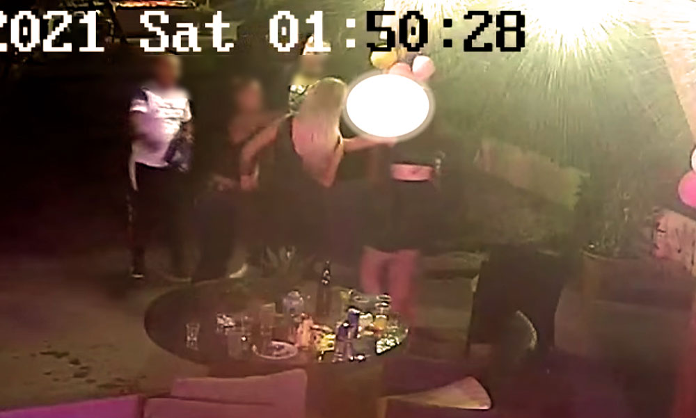 „Megdöglötök, megölünk benneteket!” – egy egész család támadt a rendőrökre, miután olyan hangosan mulattak, hogy a szomszédok kihívták a zsarukat