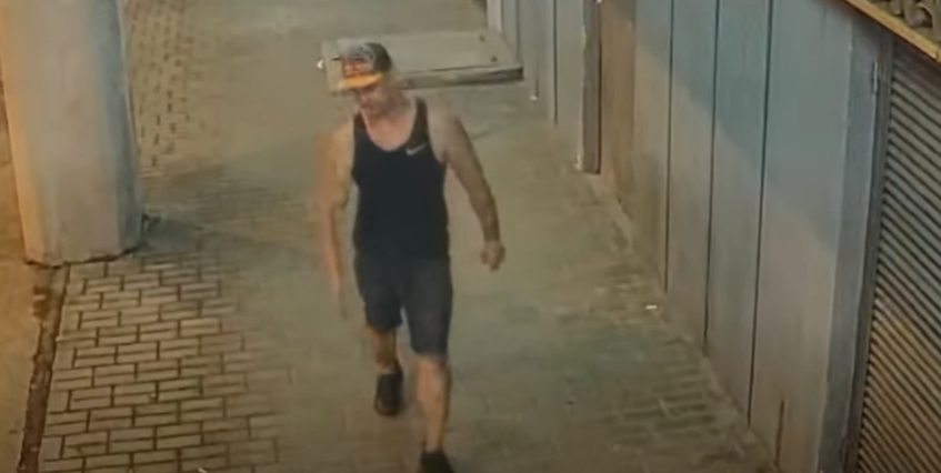 Rejtélyes rendőrök, egy fiatalembert keresnek szeméremsértő viselkedés miatt