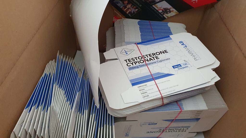 Hatalmas pirulafogás, teljesítményfokozóban utazott a nyugdíjas páros, a magyar rendőrök összefogtak a románokkal és a csehekkel