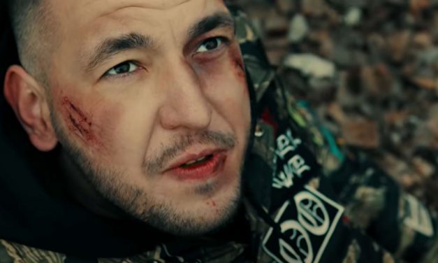 Curtis bérgyilkossággal vádolt testvérét visszaküldték a börtönbe