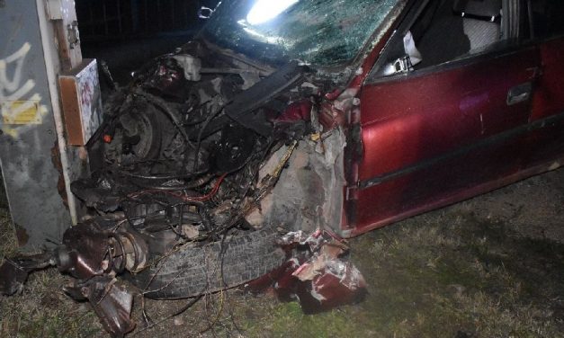 Otthagyta a kocsiból kizuhant, földön fekvő utasát a vonattal karambolozó férfi