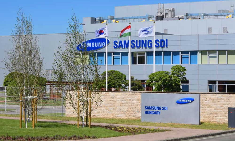 „Sokan nem értitek, a családommal mi is történt” – összetört annak a 27 éves férfinak a nővére, aki a Pest megyei Samsung gyárban halt meg, Richárd életéért egy hétig küzdöttek az orvosok
